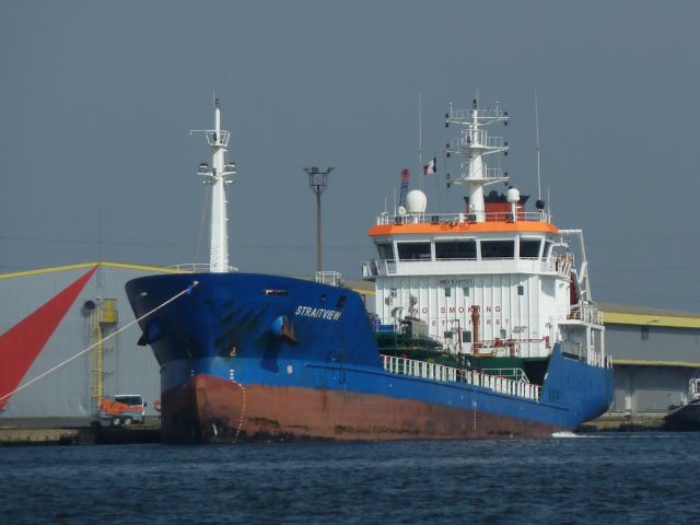 Straitview - quai des darses - 26 mars 2012.JPG
